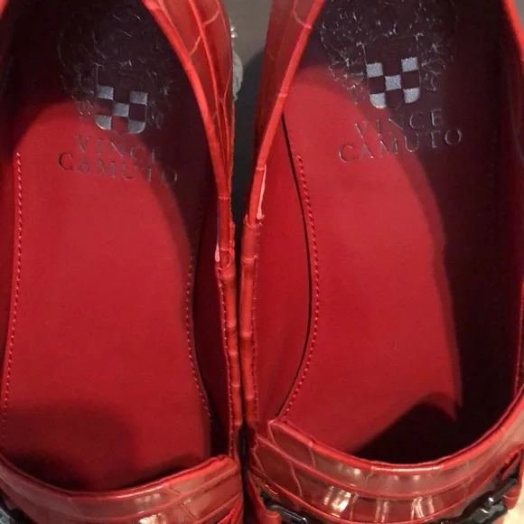 Vince Camuto  Red Crocodile-Embossed Womems  EUC - Picture 5 of 6